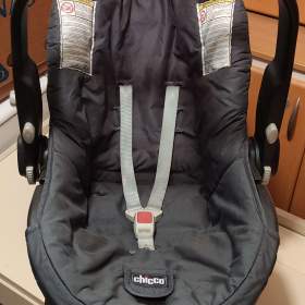 Fotka k inzerátu Autosedačka  / 19271726