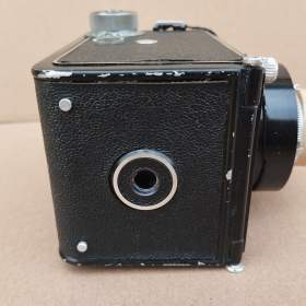 Foto inzerátu Starý fotoaparat Flexaret