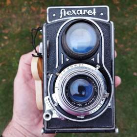 Foto inzerátu Starý fotoaparat Flexaret
