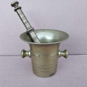 Foto inzerátu Stary mosazný hmoždíř č.8 s tloukem