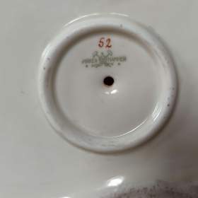 Foto inzerátu Porcelánová soška Madona s dítětem - Pirken-Hammer