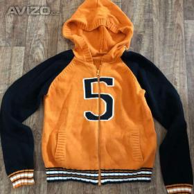 Fotka k inzerátu Svetr, vel. 152 / 18772904