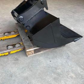 Foto inzerátu Skandinávská příkopová lžíce 100cm 3,3-4,8t