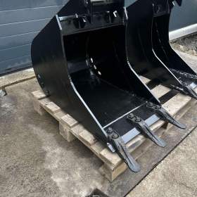 Fotka k inzerátu Podkopová lžíce 50cm 3,6- 5,5t / 19274896