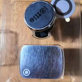 Foto inzerátu Universální magnetický držák