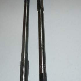 Foto inzerátu Závitník maticový M16 HSS ČSN 223074 (NOVÝ) NAREX ČR