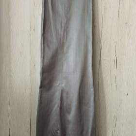 Foto inzerátu Dvoje dámské kalhoty vel. 42 pro dlouhánku