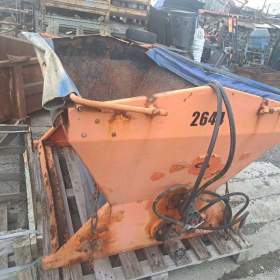 Foto inzerátu Komunální sypač pro multicar m26