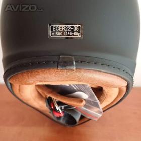 Foto inzerátu Retro přilba Black ROYALE SOLID