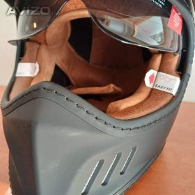 Foto inzerátu Retro přilba Black ROYALE SOLID