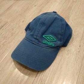Fotka k inzerátu Chlapecká kšiltovka zn. Umbro  / 15962260