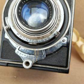 Foto inzerátu Starý československý fotoaparát Flexaret.