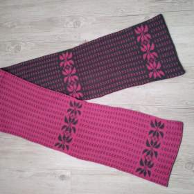 Foto inzerátu Dámská čepice a dlouhá šála NOVÉ 