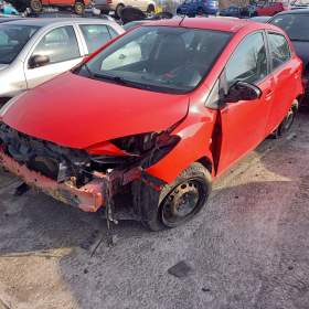 Mazda 2 1.3 ( ZJ , ZJ 46 , ZJ- WE ) 63kW r.2009 červená  / 18915818