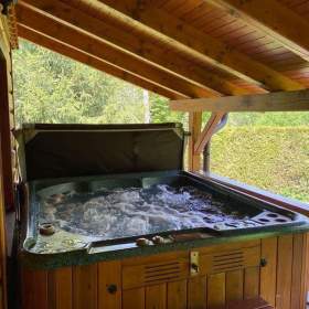 Foto inzerátu Beskydy- vánoce na chalupě u lesa 22.-26.12.