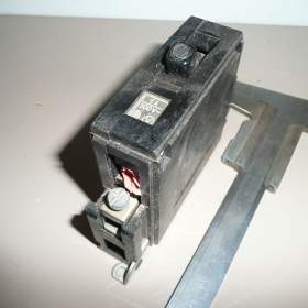 Foto inzerátu Jednofázové jističe