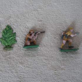 Foto inzerátu cínoví vojáčci ze sbírky -prodej