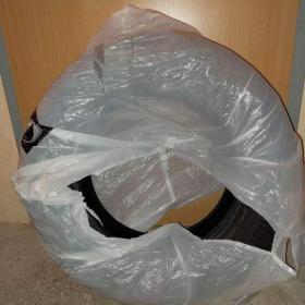 Letní pneu 215/65 R16 98H DOT 1323 / 18950205