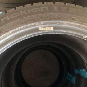 Foto inzerátu PRODÁM ZIMNÍ PNEU - Nokian