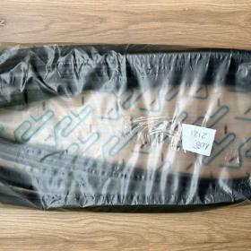 Fotka k inzerátu Těsnění čelního skla 2121- 213 NIVA VAZ / 17290245