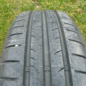 Fotka k inzerátu Sada letních pneu Dunlop 185/60 R15 / 18962391