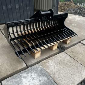 Hrábě, prolamovaná lžíce 120cm 2,6- 3,5t / 18978799