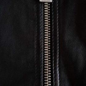 Fotka k inzerátu Kožená pánská bunda Guess, nová akce  / 18722822