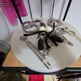 Foto inzerátu MÍŠA - Mazlivá kočička a zároveň divoká tygřice (KLIMATIZOVANÝ POKOJ)