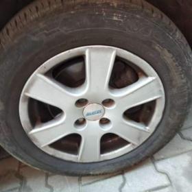 Fotka k inzerátu Prodám kola 15,4x100 / 15793736