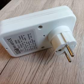 Foto inzerátu Časový spínač 230V s rozsahem 12min. - 12hod.