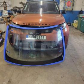 PREDNI OKNO LAND ROVER DISCOVERY V / 19001124