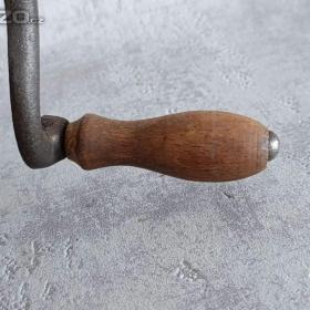 Foto inzerátu Velmi stará komínová žehlička