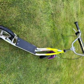 Foto inzerátu Dětská koloběžka Firefly 12