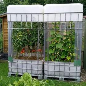 Foto inzerátu IBC KONTEJNER 1000L Víko 22cm 2.000,-Kč PROSTĚJOV