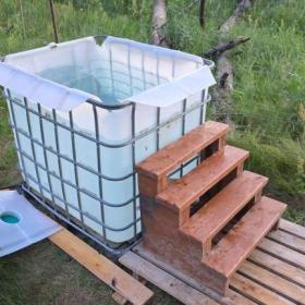 Foto inzerátu IBC KONTEJNER 1000L Víko 22cm 2.000,-Kč PROSTĚJOV