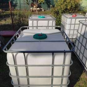 Foto inzerátu IBC KONTEJNER 1000L Víko 22cm 2.000,-Kč PROSTĚJOV