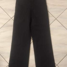 Foto inzerátu Chlapecký oblek.