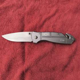 Fotka k inzerátu Prodám zavírací nůž MIL- TEC stříbrné barvy s číselným označením 1720 / 19035376