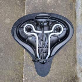 Foto inzerátu Sedadlo na treckingové kolo pánské 