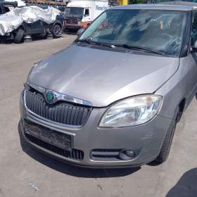 Škoda Fabia II 1.2 ( CGPA ) 51kW převodovka LVG r.2009 šedá  / 19042681