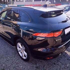 Foto inzerátu JAGUAR F-Pace 3.0D AWD R-Sport  4X4 221kw ČR