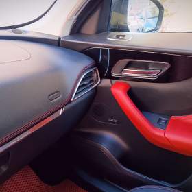 Foto inzerátu JAGUAR F-Pace 3.0D AWD R-Sport  4X4 221kw ČR