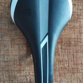 Sedlo MERIDA / 19042866