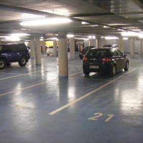Fotka k inzerátu Parkovací stání k pronájmu – parking place for rent / 19047066