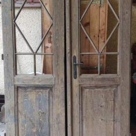 Fotka k inzerátu Dveře dvojkřídlé, venkovní, starožitné. / 17791930