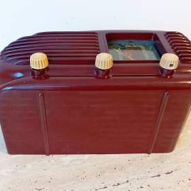 Foto inzerátu Art Deco starožitné rádio Talisman po kompletní renovaci