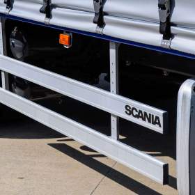 Foto inzerátu SCANIA P250 - VALNÍK S PLACHTOU + HYDRAULICKÉ ČELO EURO 6