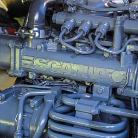 Foto inzerátu SCANIA P250 - VALNÍK S PLACHTOU + HYDRAULICKÉ ČELO EURO 6