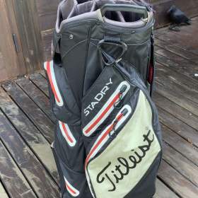 Fotka k inzerátu Golfové vybavení / 19387532