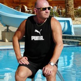 Svob., aktivní, bez záv., 59/178, nekuř., se smyslem pro humor / 19067756